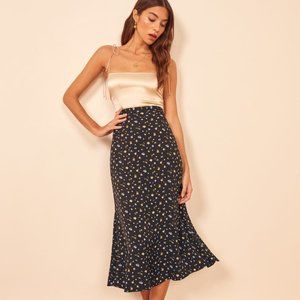 REFORMATION Bea Skirt size 2 NWOT